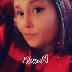 Meet your Posher, Melanie